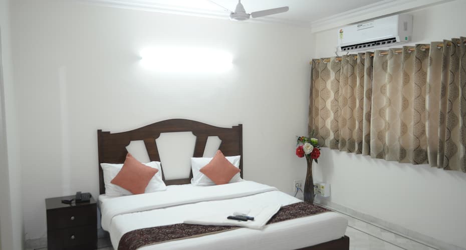 Namaste Bnb & Service Apartments, New Delhi 4
